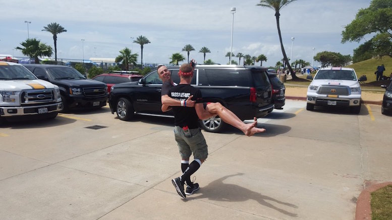 Starky carries Marky